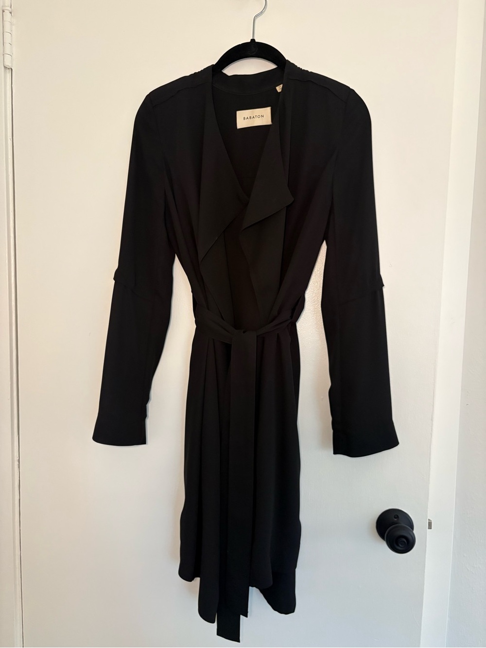 Aritzia’s Babaton Quincy Trench Coat Black Wrap